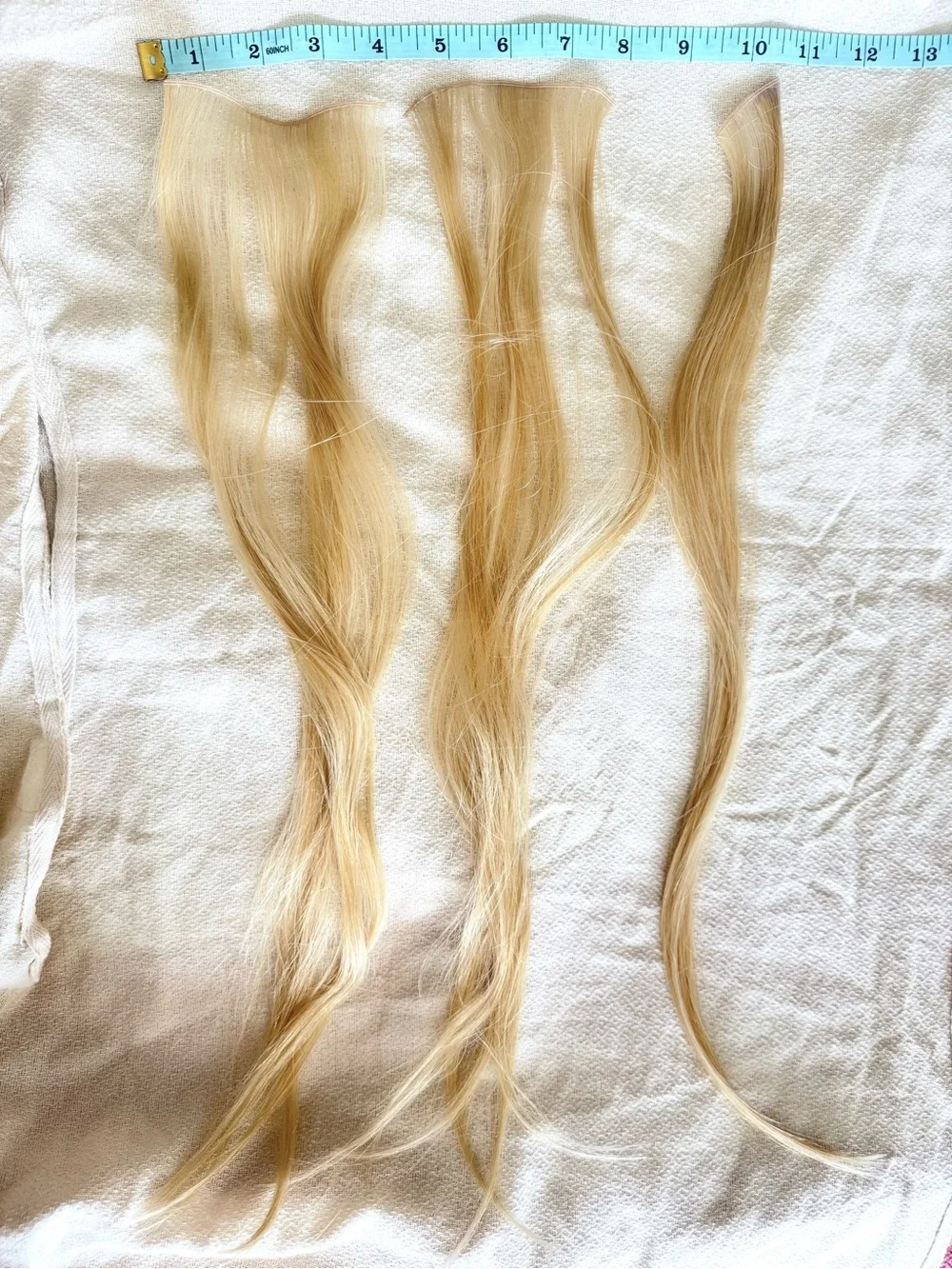 BELLAMI Hair Extension Butter Blonde Genius infinity weft Extensions 20” 1016/60